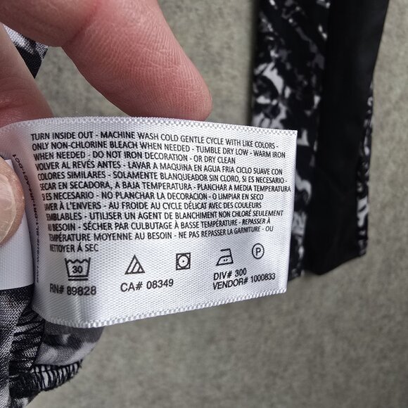 Gloria Vanderbilt Edition Womens Black & White Blouse With Faux Leather Trim - Picture 7 of 9